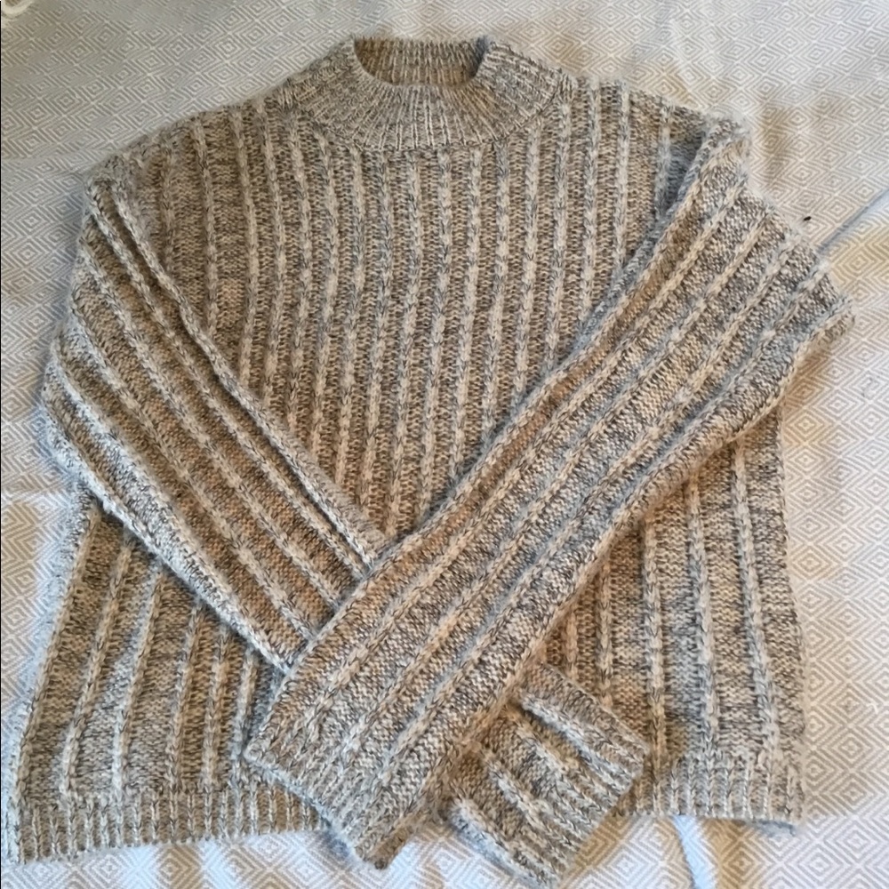 Forever 21 Sweater
